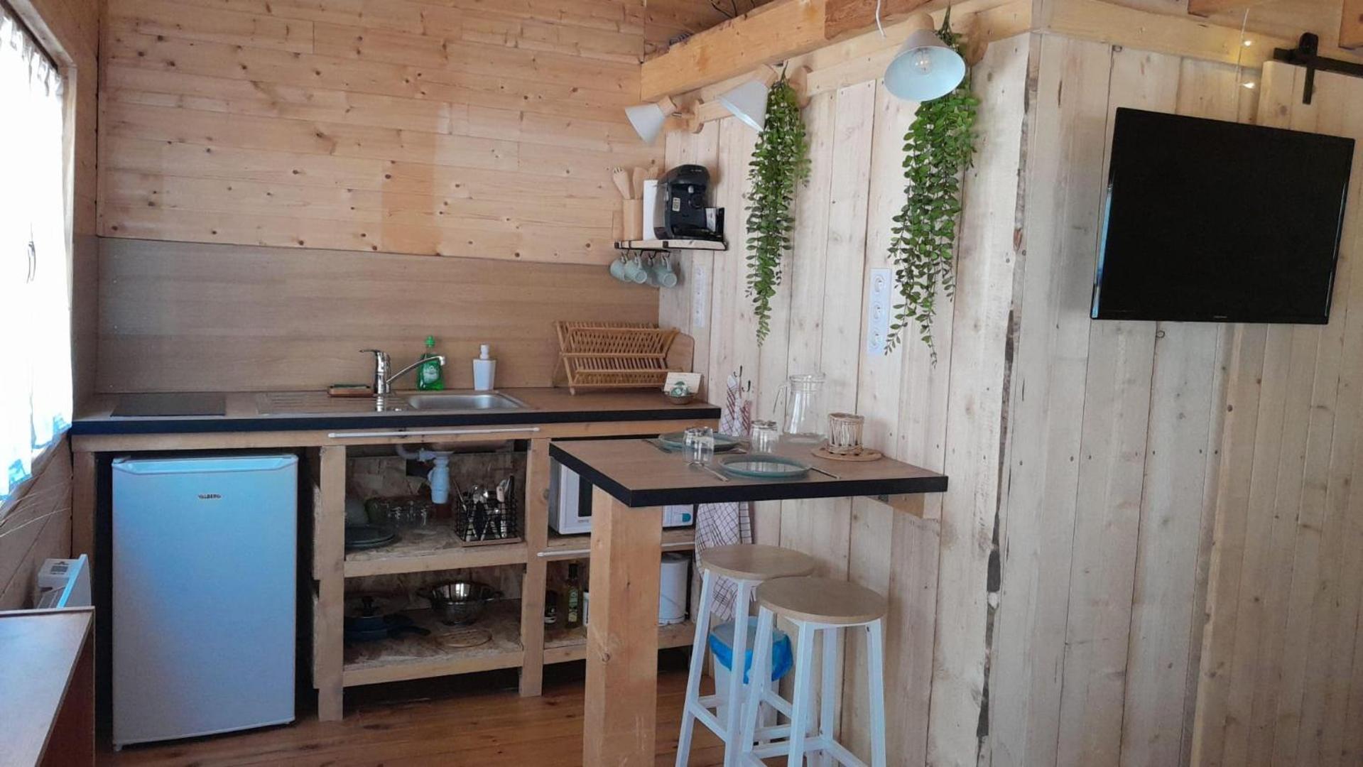 La Cabane En Bois Tourves Esterno foto