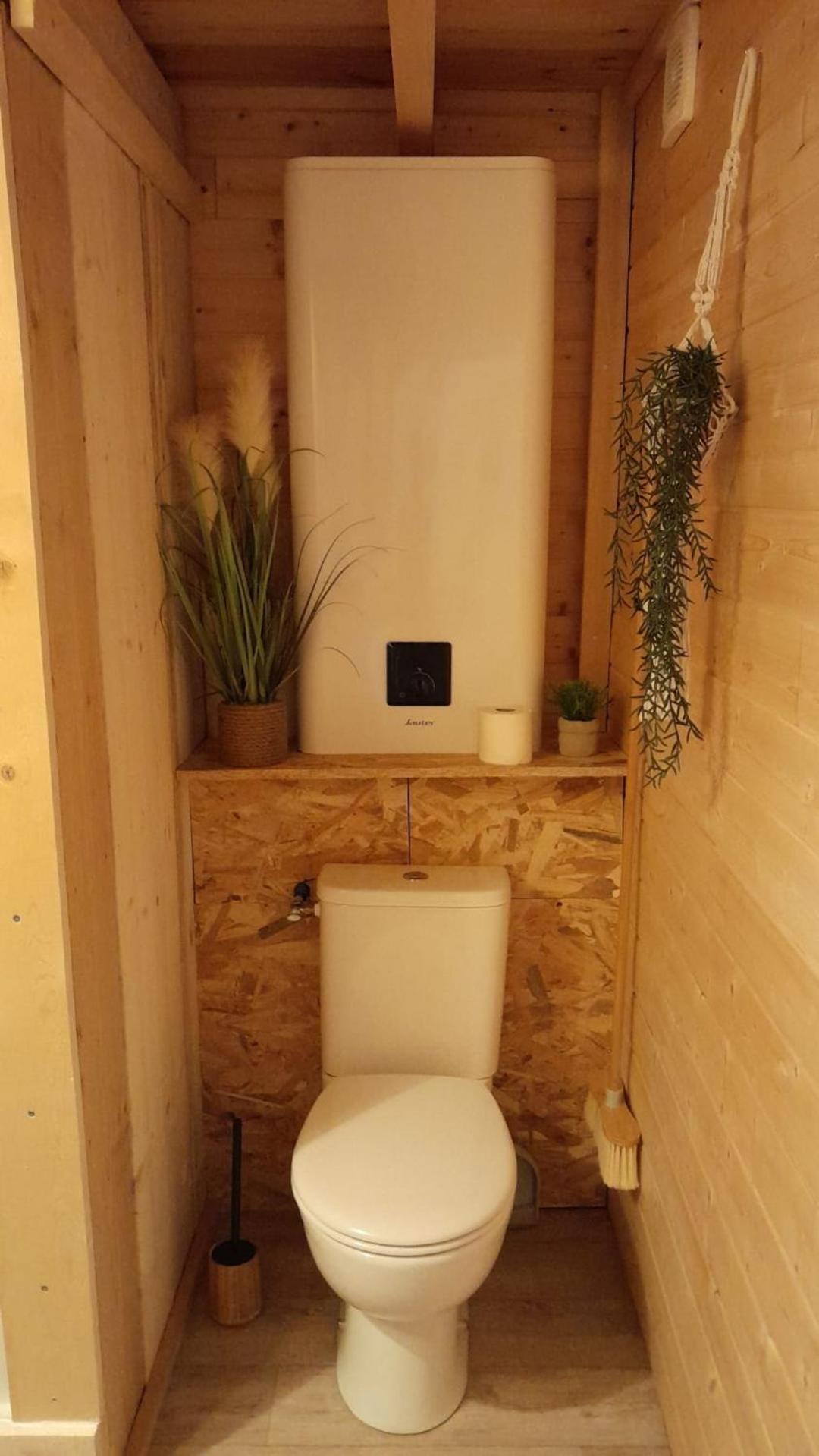 La Cabane En Bois Tourves Esterno foto